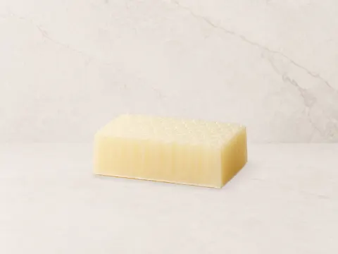 Мыло с мёдом и маточным молочком 100г